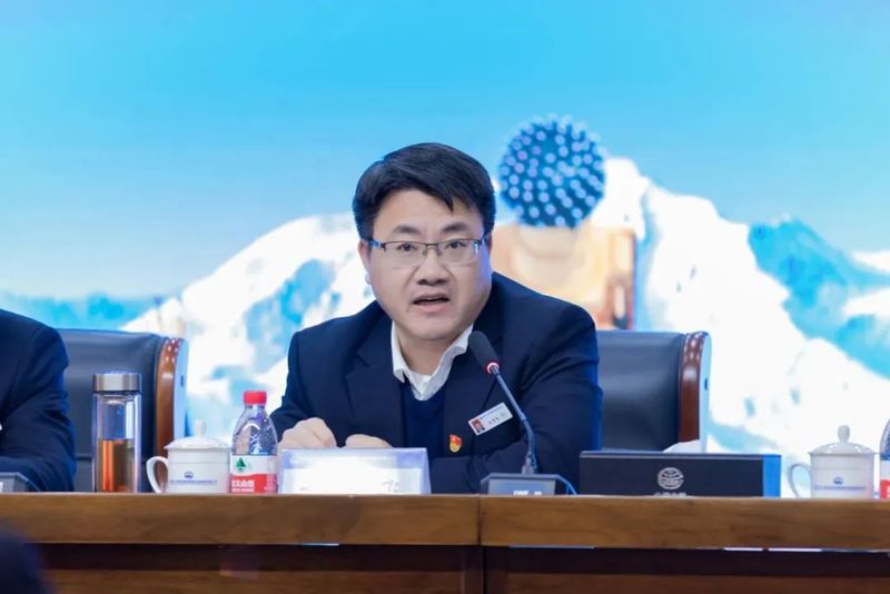 設(shè)備公司黨委召開2023年黨風(fēng)廉政建設(shè)和反腐敗工作會(huì)議暨警示教育大會(huì)